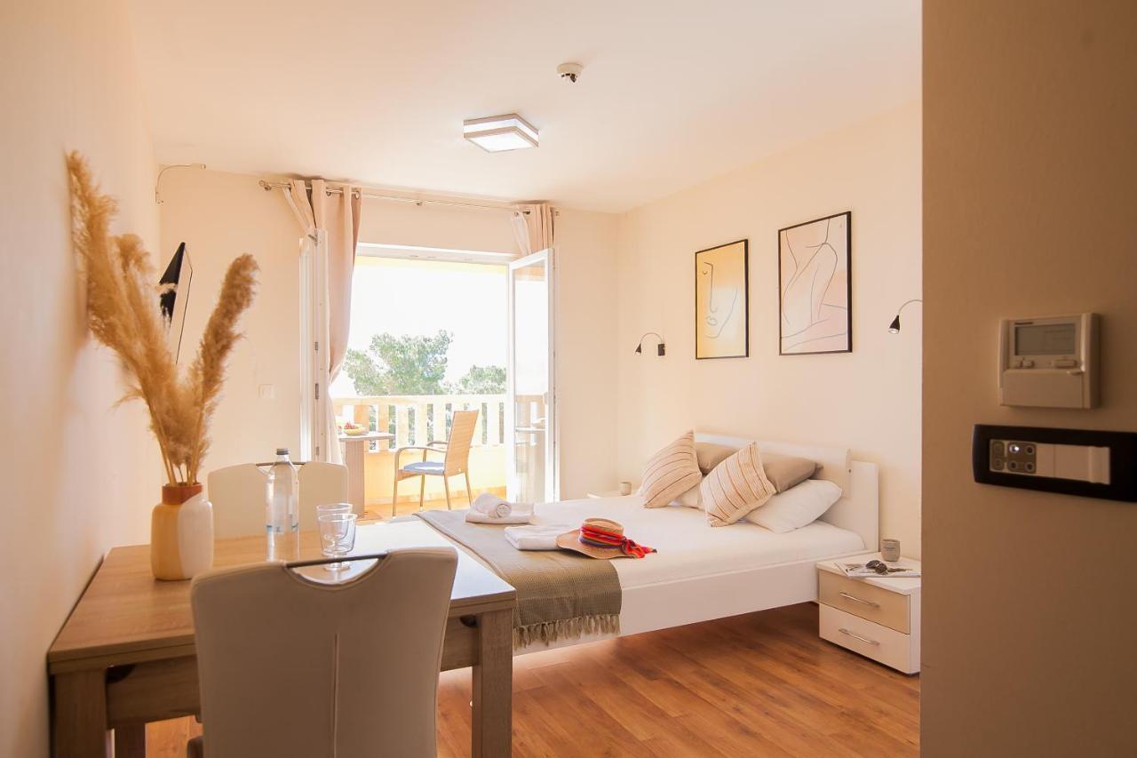 Hotel Villa Dzamonja Bol Dış mekan fotoğraf